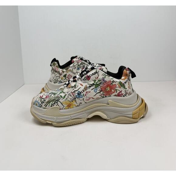 Size 41EU/8US - Gucci x Balenciaga Hacker Project Triple S? RETAIL $1.4K! main image 6